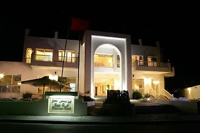 Hotel Flamingo Beach