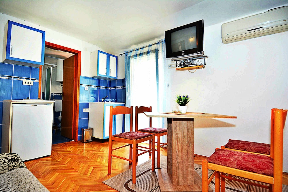 Apartments Marinovic