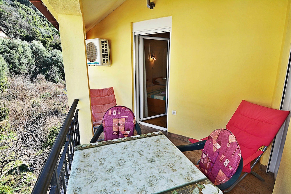 Apartments Marinovic