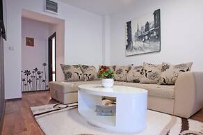 B&T Apartments