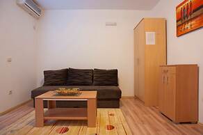 B&T Apartments