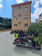 Apartments Marinero