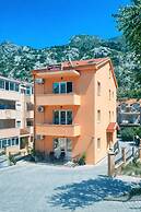 Apartments Marinero