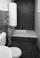 Apartments Ljoljic