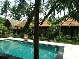 Crystal Bay Pool View Bungalow