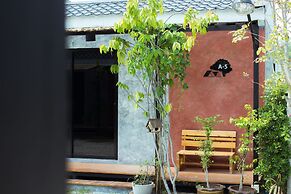 Patoey House