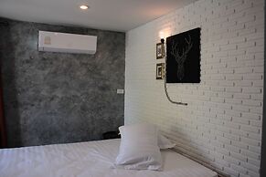 Patoey House