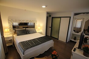 Pandora Suit Otel