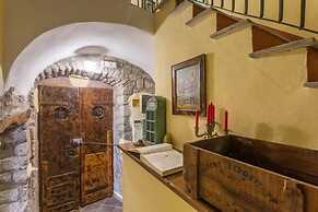 Madalen Guest House