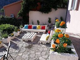 Maritimo Apartments