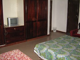 Kitolie Home and Lodge