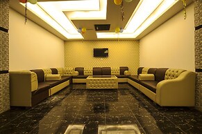 Exotica Sampan