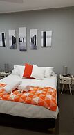 Town House Motor Inn