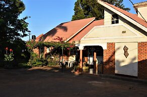 Colonial Residence
