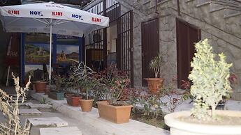 Komitas Avenue Guest House