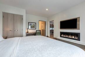 Holiday Inn Express & Suites Moncton by IHG
