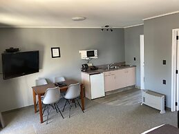 Heritage Highway Motel