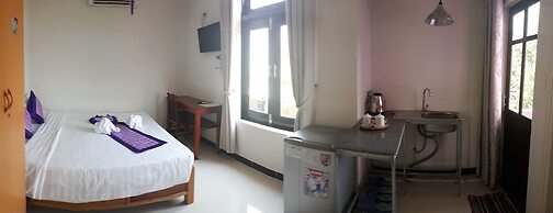 Pink House Homestay