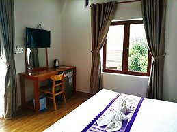 Pink House Homestay