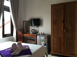 Pink House Homestay