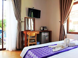 Pink House Homestay