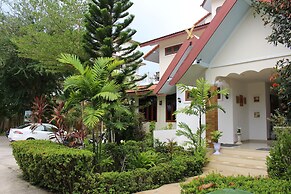 Mayan Apartment