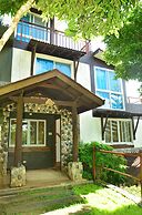 West 35 Eco Mountain Resort