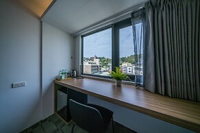 Watermark Hotel