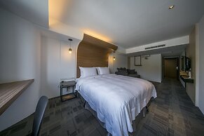 Watermark Hotel