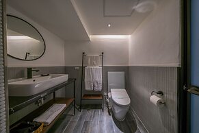 Watermark Hotel