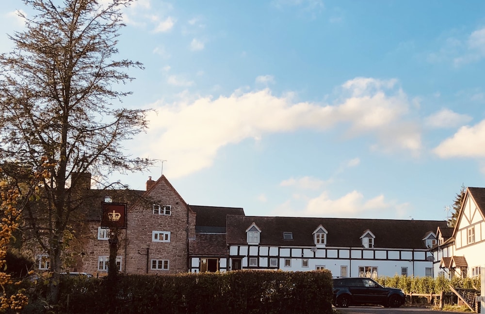 The Hopton Crown
