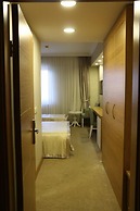 Akbak Otel