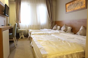 Akbak Otel