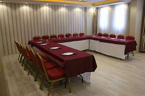 Akbak Otel