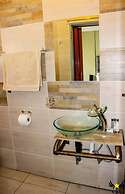 The New Mall Guest House