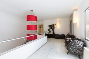 Silver Hotel