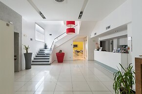 Silver Hotel