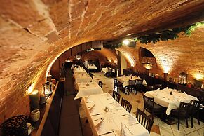 Arcus Hotel