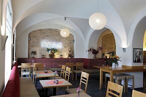 Arcus Hotel
