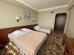 Hotel Monopol