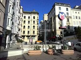 Hotel Monopol