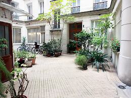 Studio Marais Belle Epoque