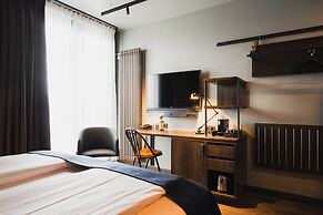 Exeter Hotel