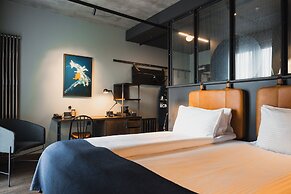 Exeter Hotel