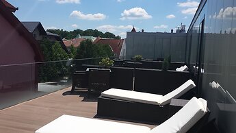 Hotel ZENA beauty & shopping center