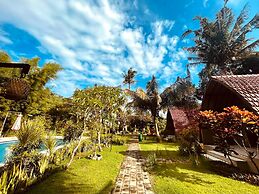 Apit Lawang Villas