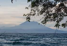 Apit Lawang Villas