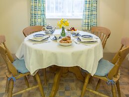 The Cottage Marshwood Farm