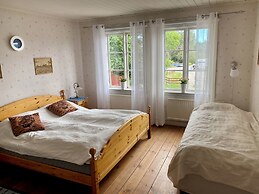Skeppsdockans Camping & Vandrarhem