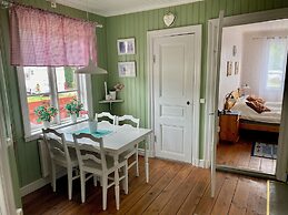 Skeppsdockans Camping & Vandrarhem